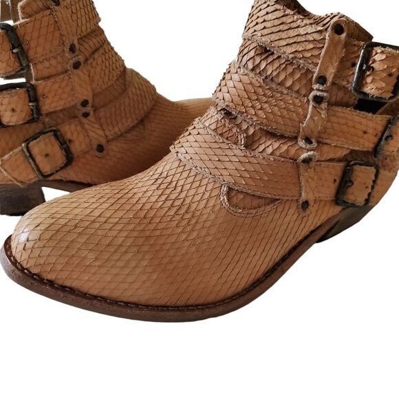 Matisse Bobbie Cognac Snake Embossed Distressed Leather Bootie - Picture 9 of 13